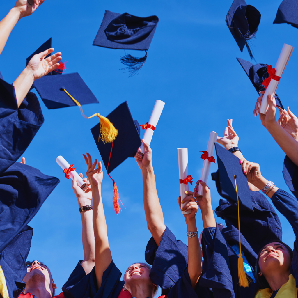 How to Celebrate Graduating: Creative Ideas for Your Special Day How to Celebrate Graduating: Creative Ideas for Your Special Day